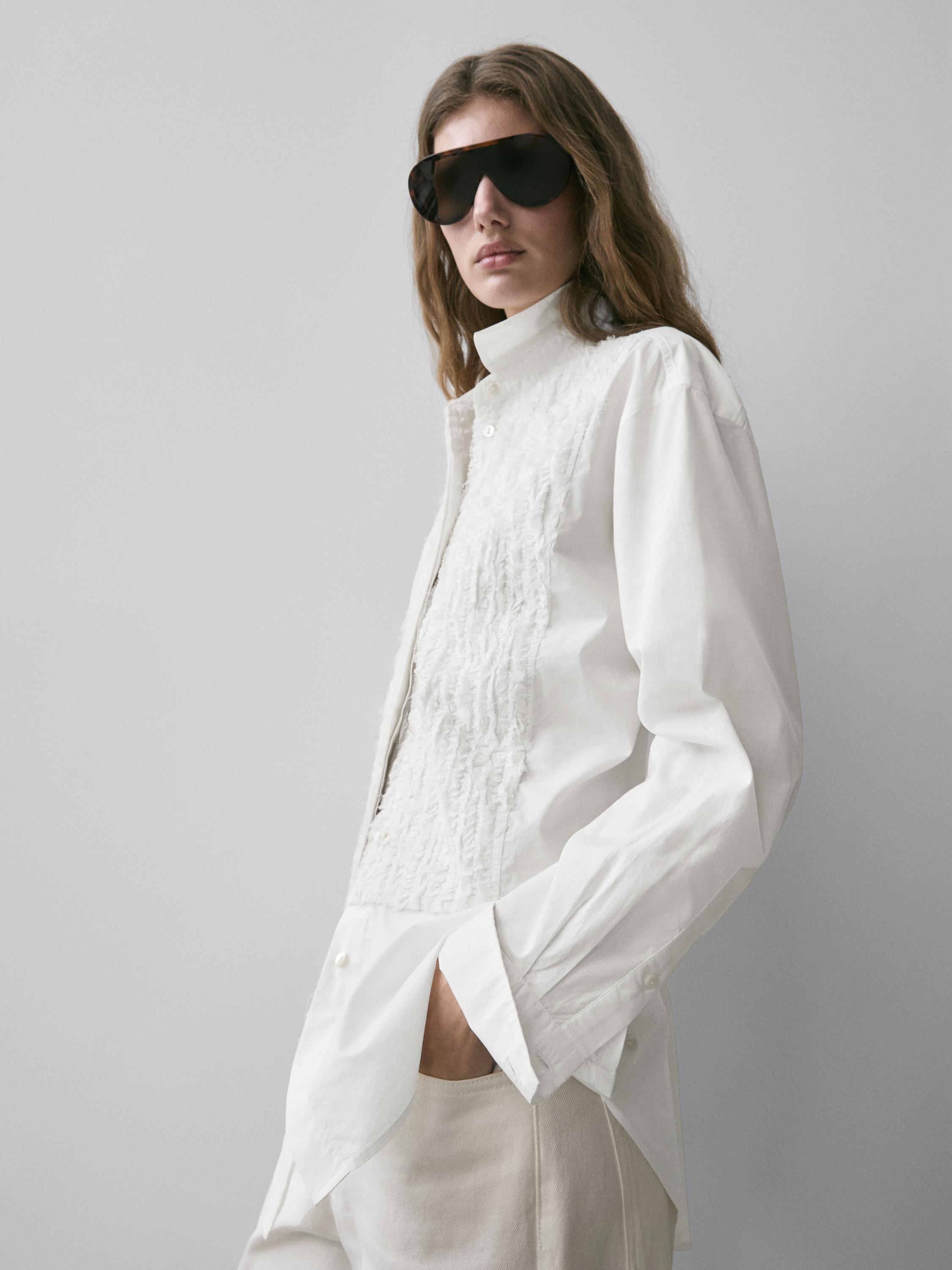 Chemise plastron avec broderies